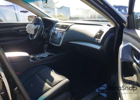 2017 Nissan Altima 2.5 Sr z USA, uszkodzony, nr VIN 1N4AL3AP3HC172502